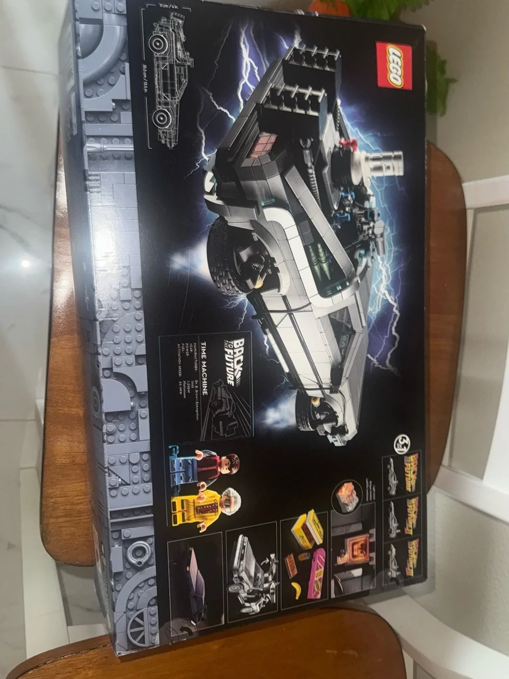 LEGO Icons Back to the Future Time Machine (set 10300).New unopened